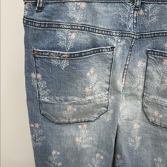 Pilcro Floral Blue Denim Overalls with Button Accents lots of pockets - Picture 9 of 10